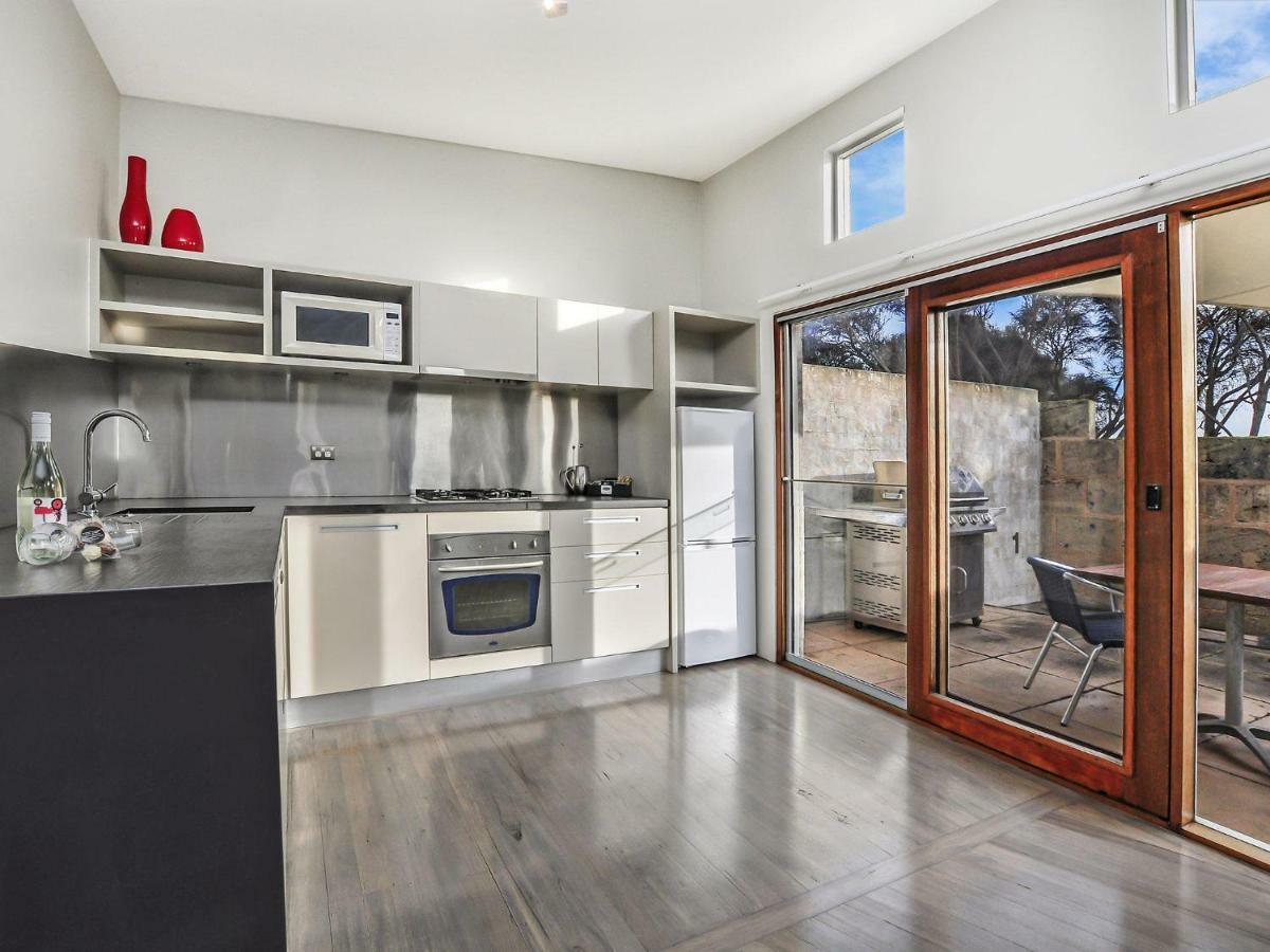 Hearns Beachside Villa 2 Port Fairy Ngoại thất bức ảnh