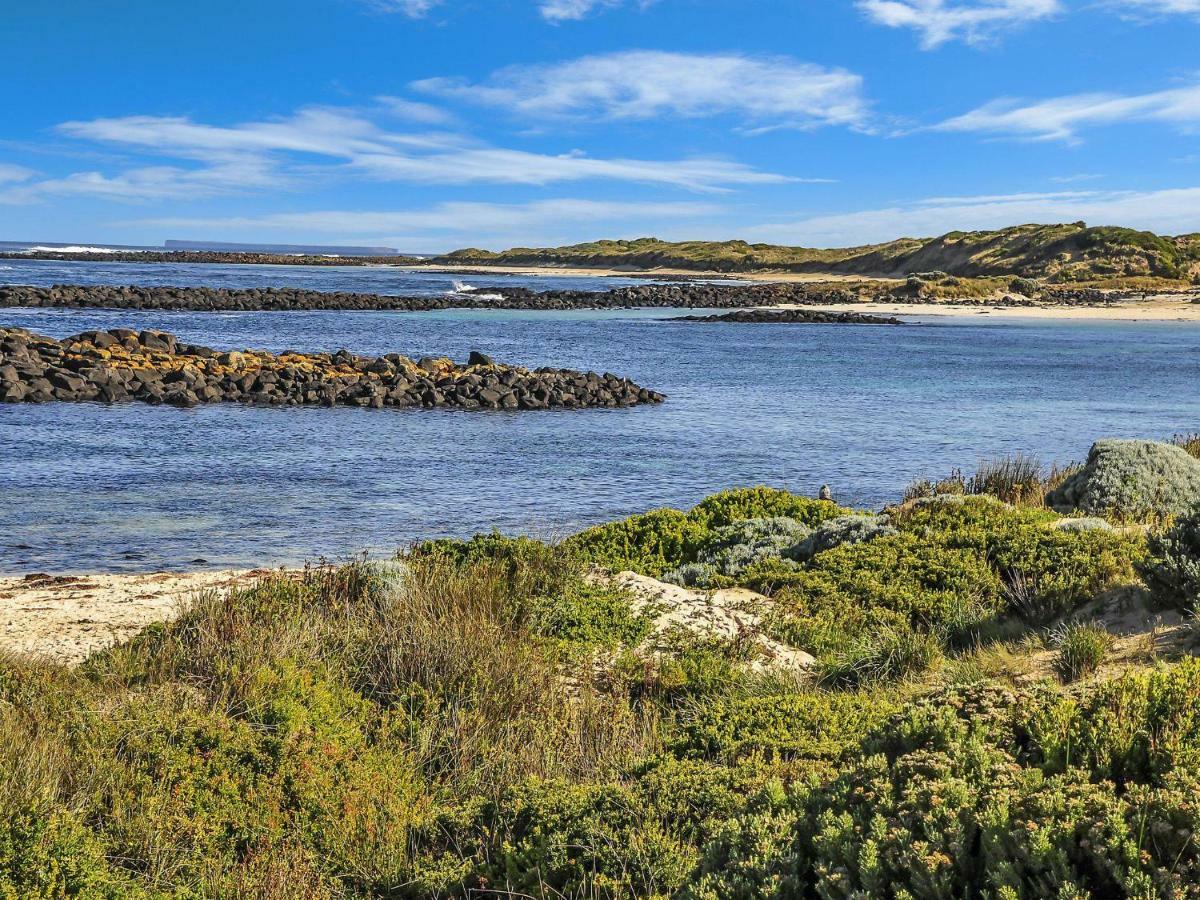Hearns Beachside Villa 2 Port Fairy Ngoại thất bức ảnh